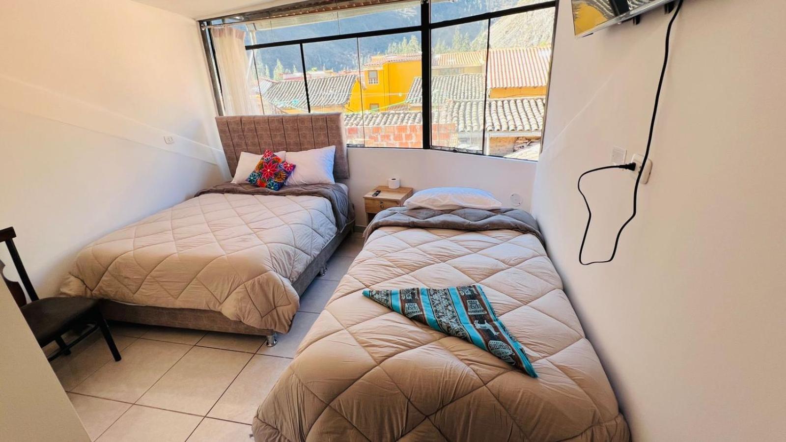 Intikilla Hostal โอยานไตตามโบ ภายนอก รูปภาพ