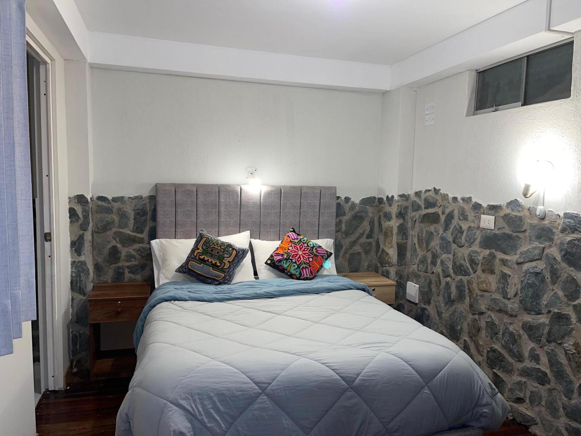 Intikilla Hostal โอยานไตตามโบ ภายนอก รูปภาพ