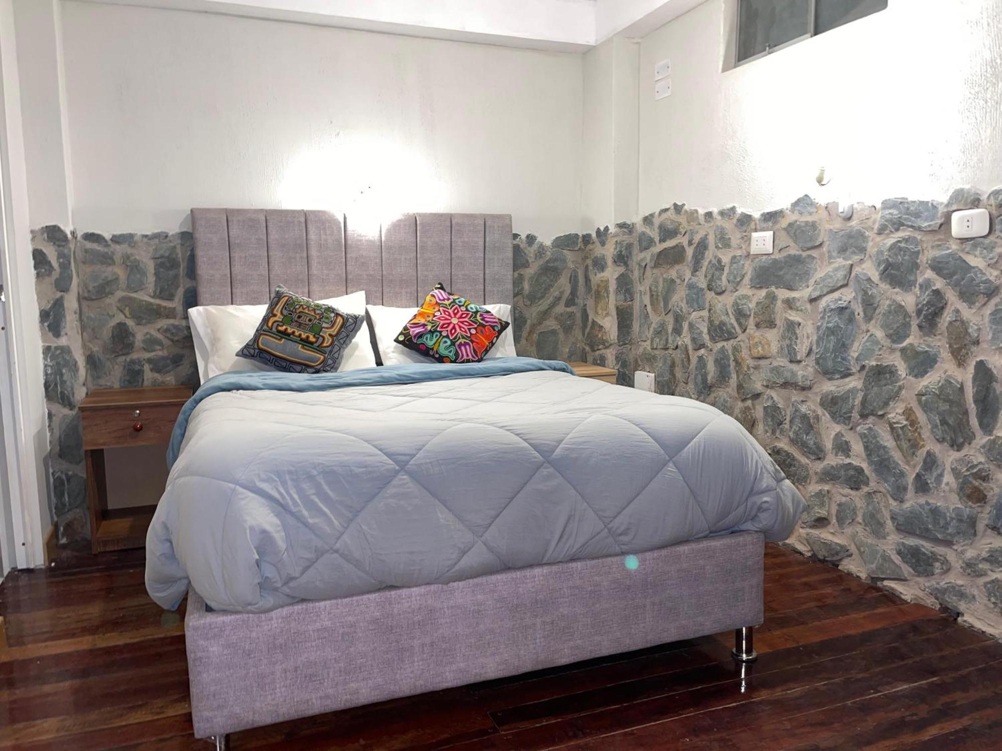 Intikilla Hostal โอยานไตตามโบ ภายนอก รูปภาพ
