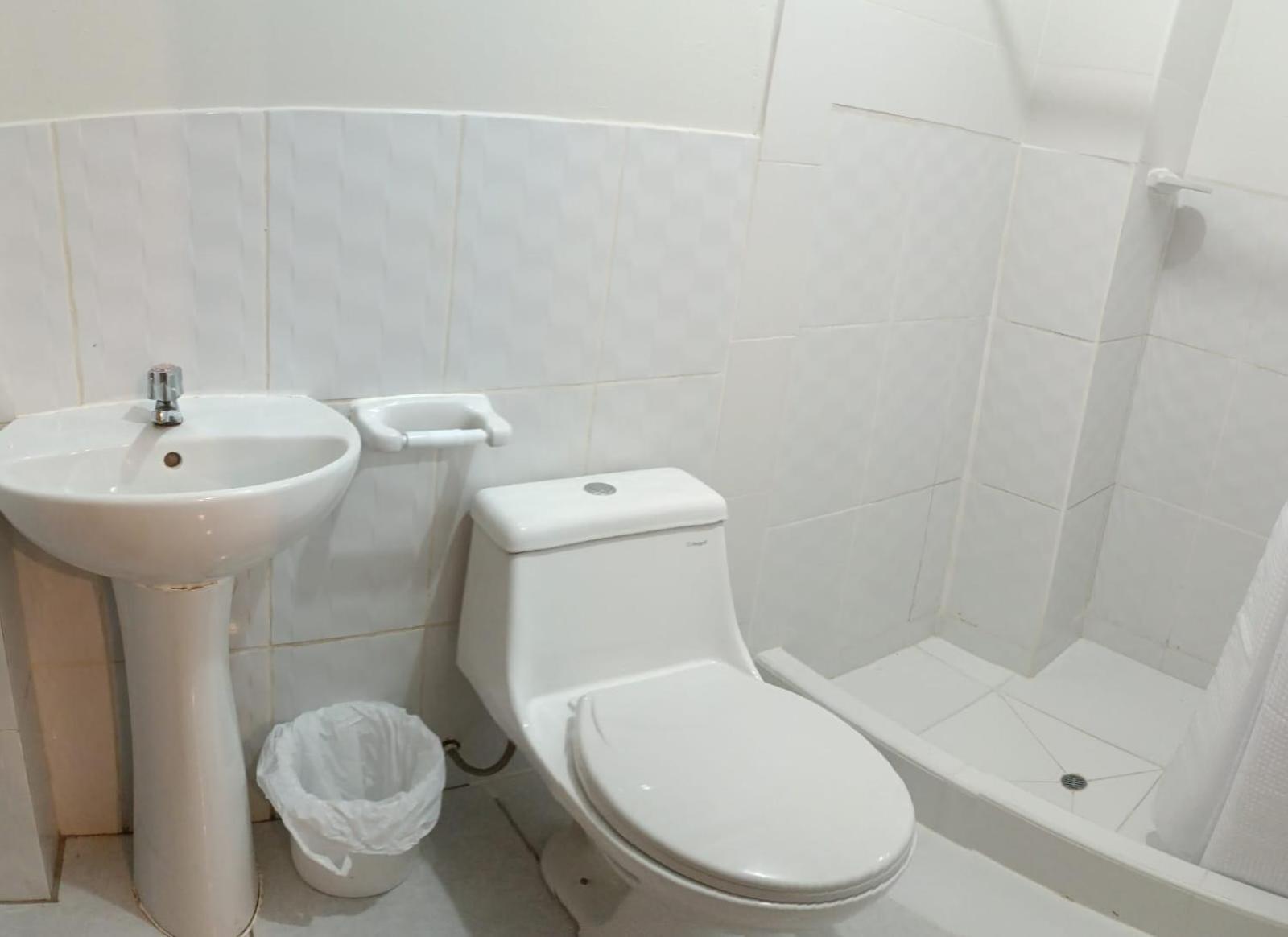 Intikilla Hostal โอยานไตตามโบ ภายนอก รูปภาพ
